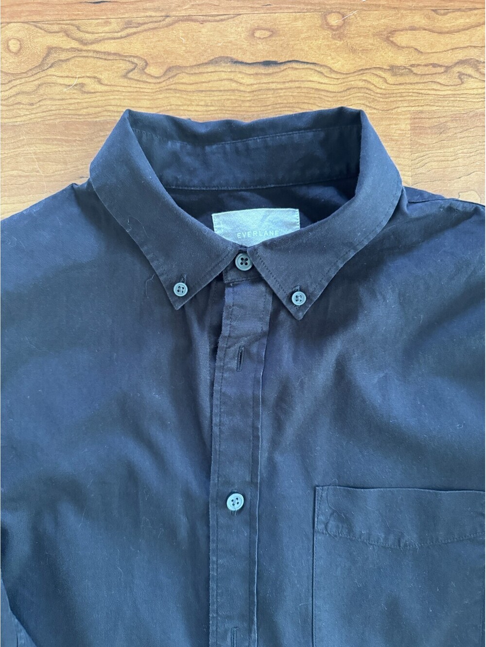 Everlane Men’s Medium Black Button Down Shirt